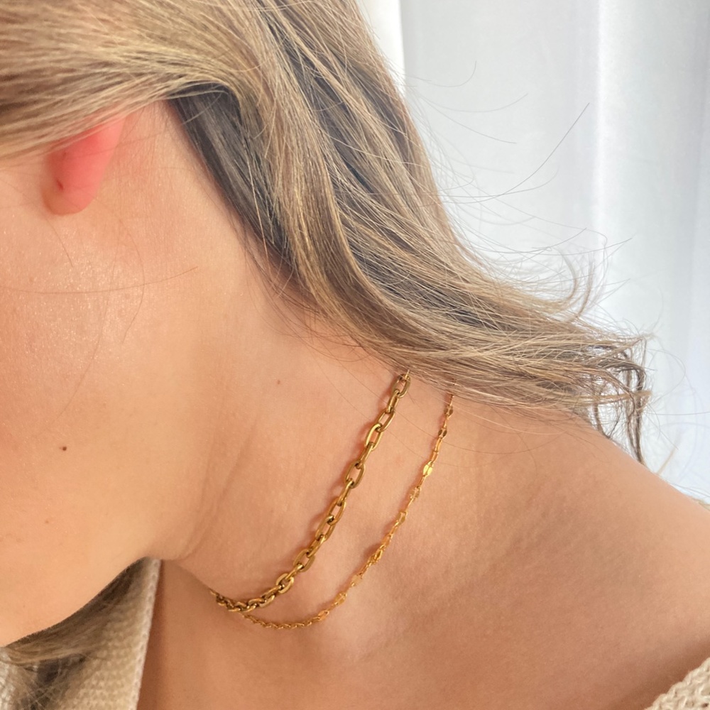 Dainty Choker
